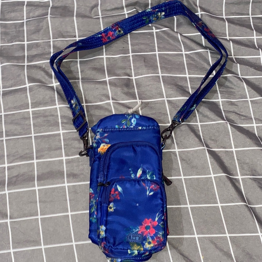 lug Blue Floral Crossbody Bottle Bag